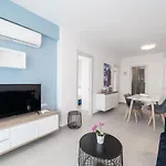 Nefeli & Nefeli Luxury Residential Complexes Апартаменты Офринио