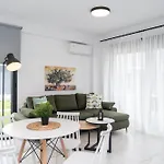 Nefeli & Nefeli Luxury Residential Complexes * Офринио