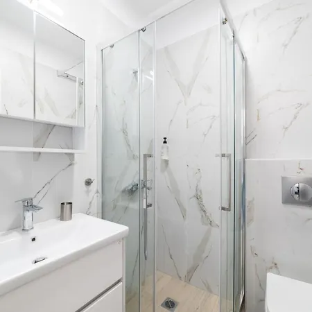 Nefeli & Nefeli Luxury Residential Complexes Apartment Ofrínion