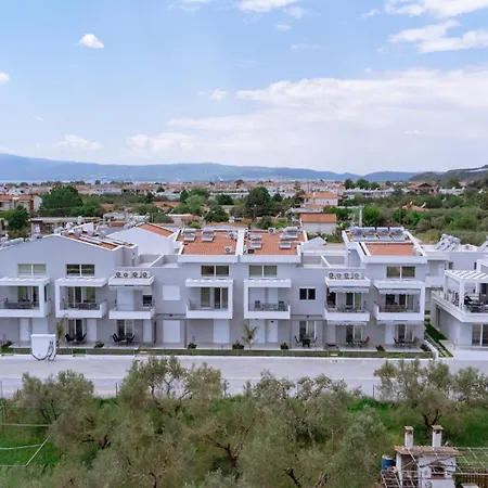 Nefeli And Nefeli Residential Complexes * Οφρύνιο