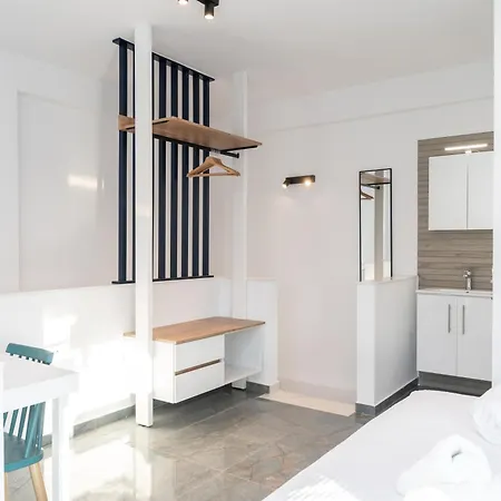 Nefeli & Nefeli Luxury Residential Complexes * Ofrínion