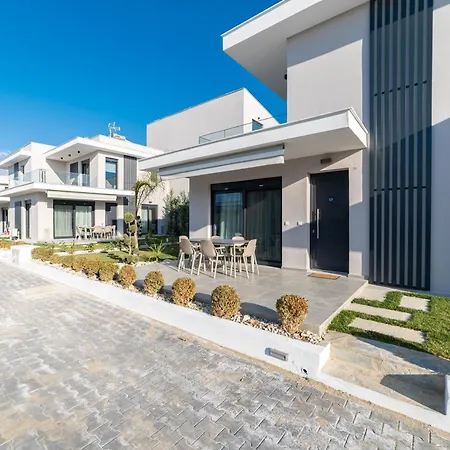 Nefeli & Nefeli Luxury Residential Complexes Apartament