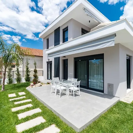Nefeli And Nefeli Residential Complexes Διαμέρισμα Οφρύνιο