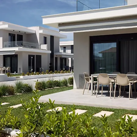 Nefeli & Nefeli Luxury Residential Complexes