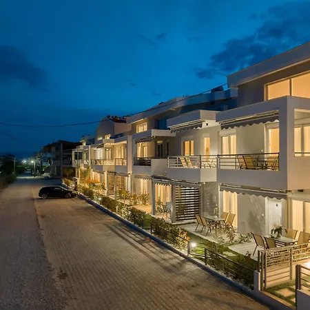 Apartment Nefeli & Nefeli Luxury Residential Complexes Ofrinion