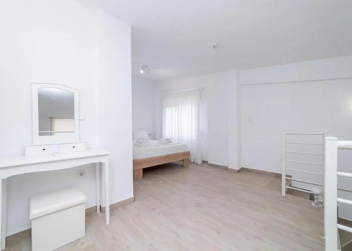 Nefeli & Nefeli Luxury Residential Complexes 公寓 Ofrínion