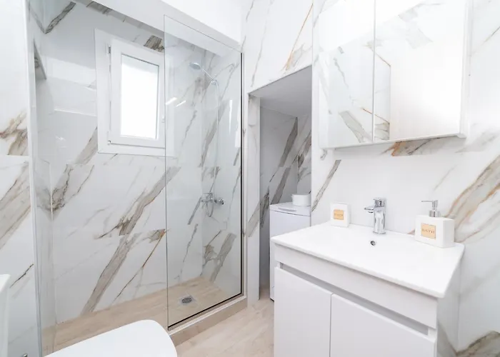 Nefeli & Nefeli Luxury Residential Complexes Ofrínion