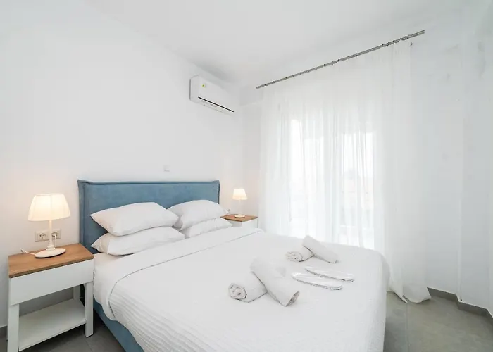 Nefeli & Nefeli Luxury Residential Complexes * Ofrínion