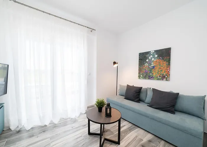 Nefeli & Nefeli Luxury Residential Complexes Ofrínion