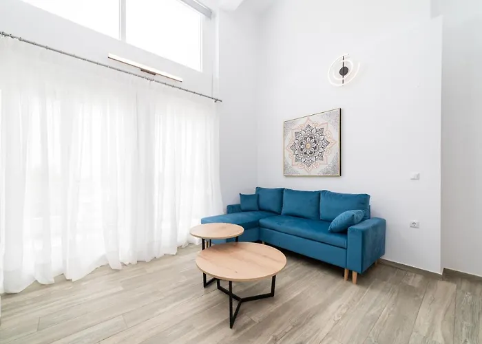 Nefeli & Nefeli Luxury Residential Complexes Ofrínion